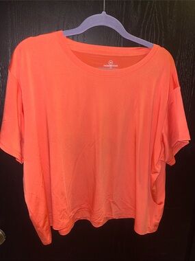 Relaxed Crewneck Short Sleeve Tee in Vibrant Orange crop top NWOT